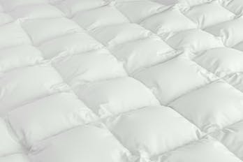 Down Alternative Comforter