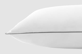 Down Alternative Pillow