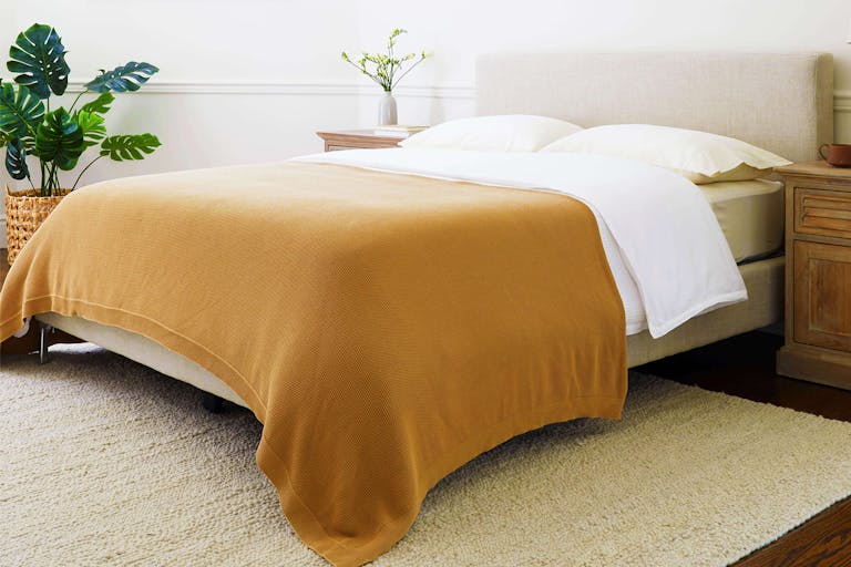 Sweater Knit Blanket room angle